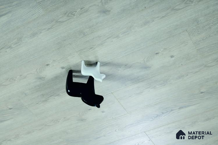HDF Real Wood Matte Surface Laminate Wood Floor AC5 Grade LF 00335 F Royale Antico 48 x 9 inch (1215x240 mm) - 12 mm | Valinge Click Wax Locking Aqua Protect 12 Hours Water Resistance | Anti Static and Stain Resistant | 0.5 mm U Groove | Real Wood Touch Surface | Uniclic Installation | 12 Plank Variations | 25 Years Warranty