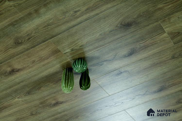 HDF Real Wood Matte Surface Laminate Wood Floor AC5 Grade LF 00335 D Royale Kitzbuhel 48 x 9 inch (1215x240 mm) - 12 mm | Valinge Click Wax Locking Aqua Protect 12 Hours Water Resistance | Anti Static and Stain Resistant | 0.5 mm U Groove | Real Wood Touch Surface | Uniclic Installation | 12 Plank Variations | 25 Years Warranty