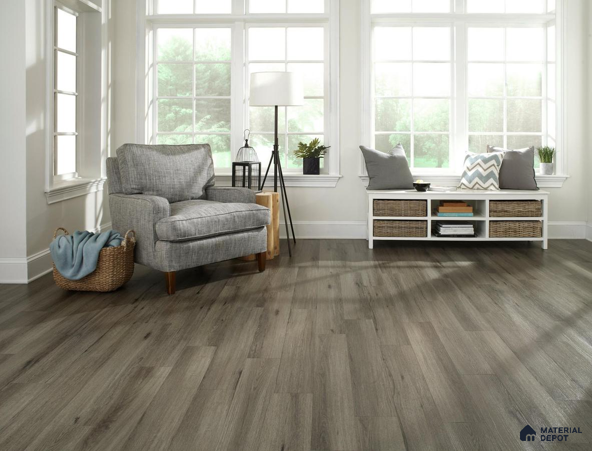 Living room with wooden laminate flooring